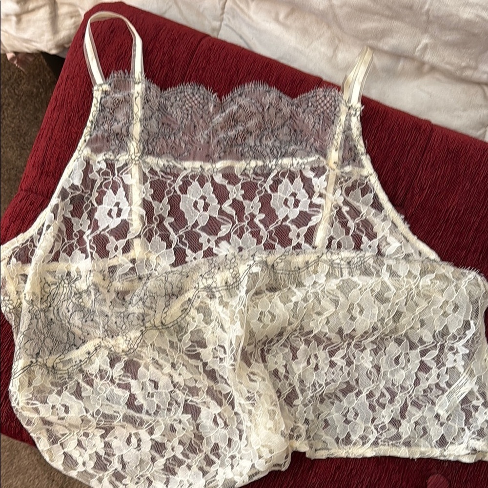 Anthropologie Cream Lace Chemise with Floral Design - Picture 2 of 11
